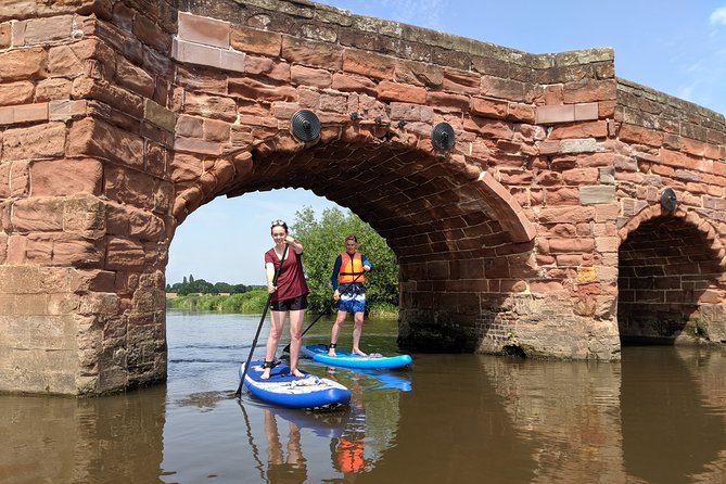 1:1 Private Paddleboarding Tour For Beginners on The River Avon - The land briefing before you get wet