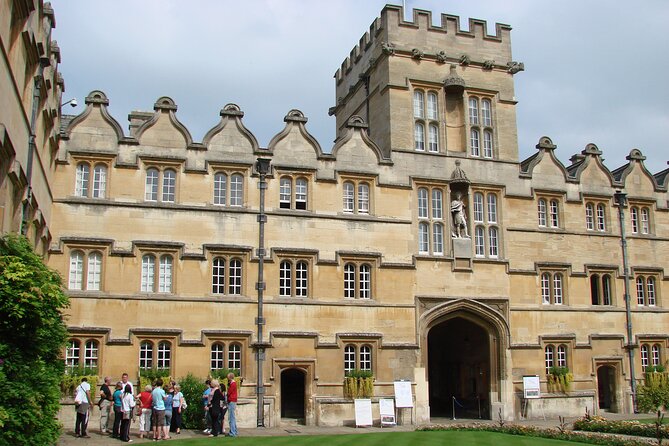 1.5-hour Oxford City and University Walking Tour - Is $38.14 a fair price?