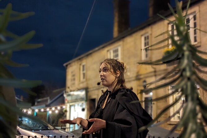 1 Hour Private Otley Ghost Tour - The Navvies Memorial recalls Britain’s railway builders