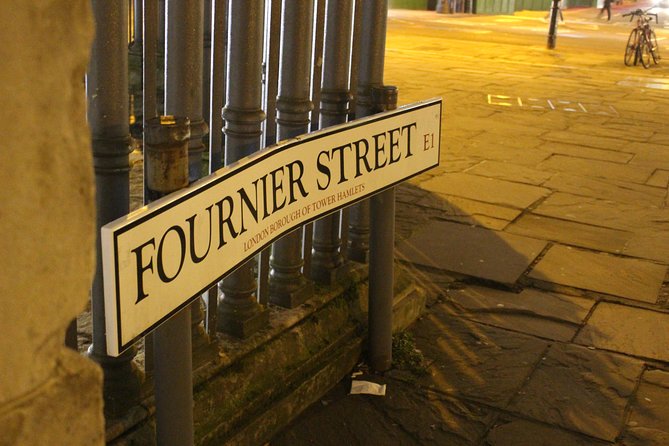 2-Hour Jack the Ripper Small Group Walking Tour in London - What this Jack the Ripper walk is really about