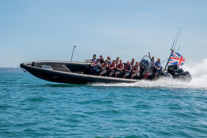 30-Minute Raptor RIB Ride Activity in Torquay - Planning your clothing and belongings