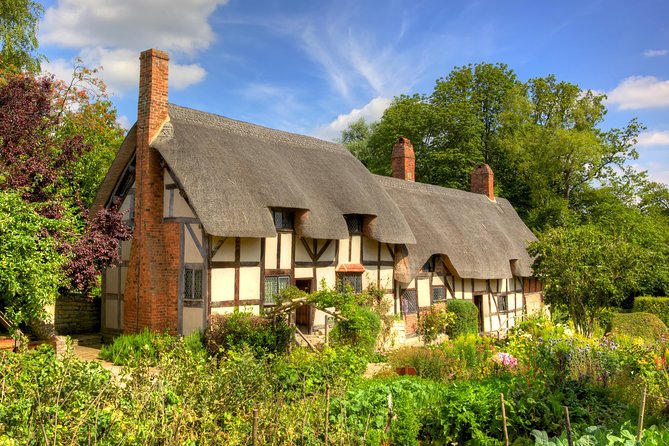 5-Day Discover Wales Small-Group Tour from London - Day 3: Cardigan Bay, New Quay, and Dylan Thomas country
