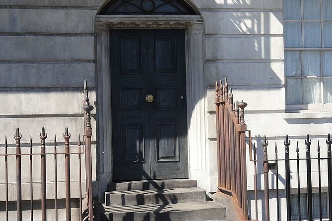 A Muggle's Guide to Harry Potter Walking Tour in London - Practical ways to get more from the morning