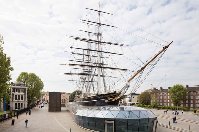 Afternoon Tea and Visit to Cutty Sark Ship in London - What afternoon tea is like beneath the hull