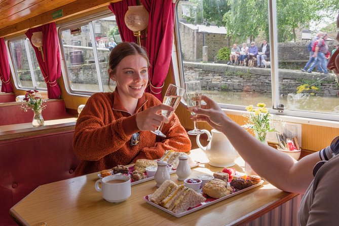 Afternoon Tea Cruise in North Yorkshire - The service makes the difference