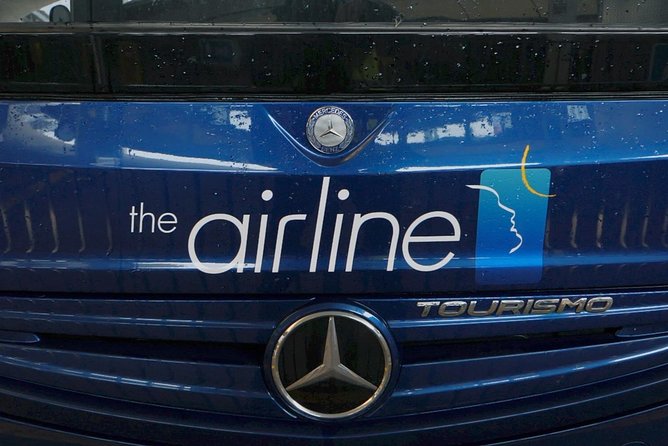 Airport Coach Service from Gatwick to Oxford - Finding the coach at Gatwick North and South Terminals