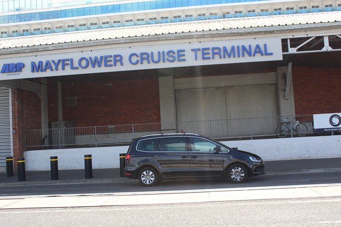 Arrival / Departure Private Transfer Heathrow Airport to Southampton Cruise Port - Price, private value, and extra charges