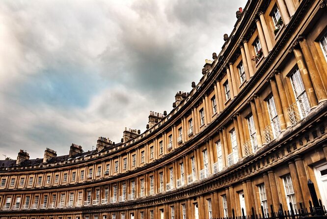 Bad of Bath fun Walking Tour of Bath - No. 1 Royal Crescent: beauty and social history
