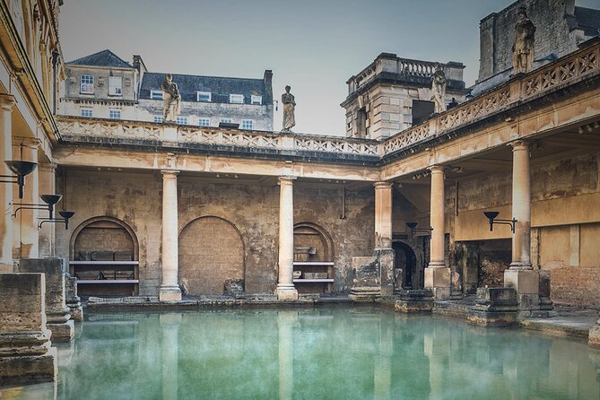 Bath and Cotswolds Guided Tour from London - The guide can make or break the day