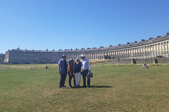 Bath and Stonehenge Day Tour from Southampton - Meeting your guide at Southampton Cruise Terminal