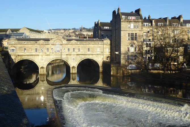 Bath City Tour & Fly a Hawk Experience - Day Tour from Bath - The Circus and No. 1 Royal Crescent
