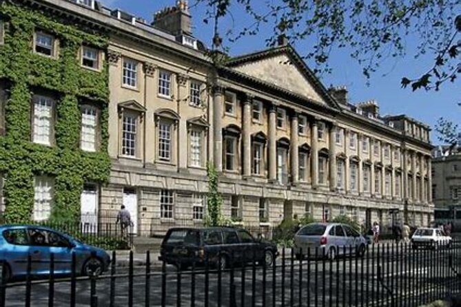 Bath: Local Pubs & Historic Sights Walking Tour (3h) - Medieval lanes and the second historic tavern