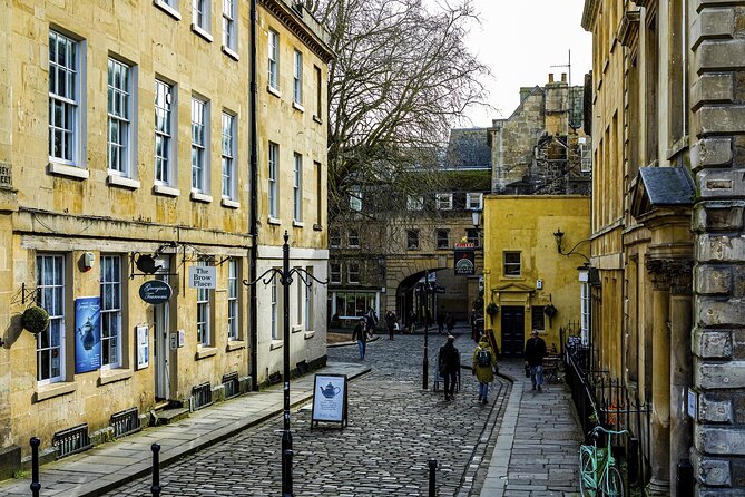 Bath Private Guided Walking Tour - Why a local guide changes Bath