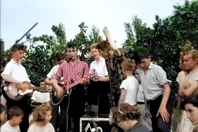 Beatles City Taxi Tours (3 hour duration) - Mendips, John Lennon’s childhood home