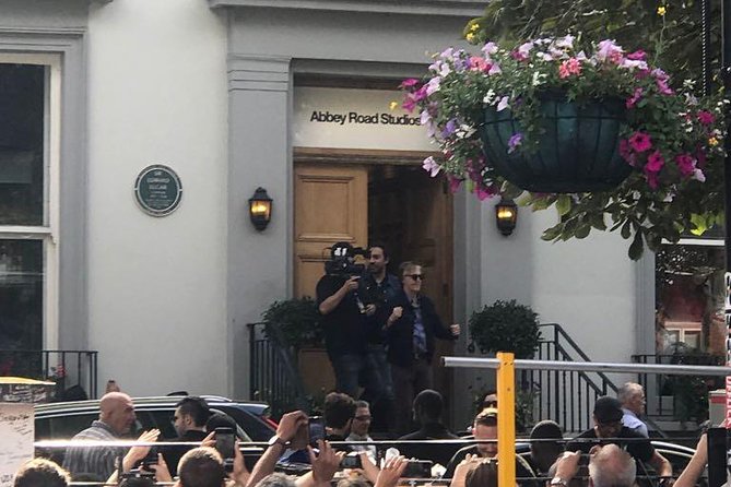 Beatles Fab 4 London Taxi Tour - Recording studios and Beatles film locations