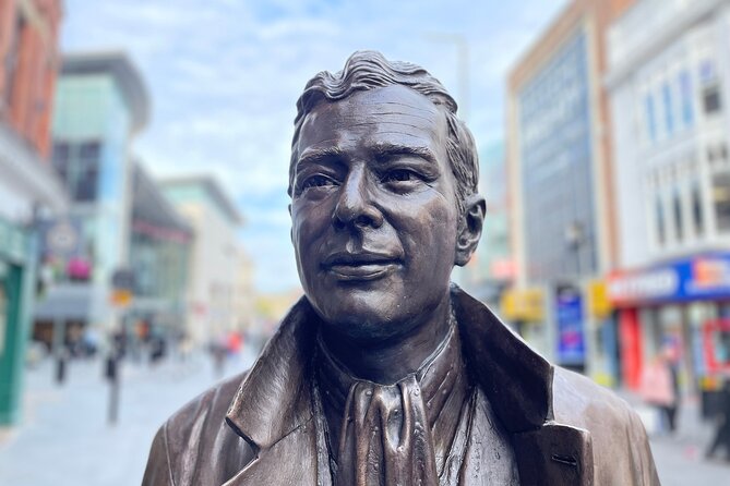 Beatles Guided Walking Tour in Liverpool - The Eleanor Rigby statue and a short photo stop