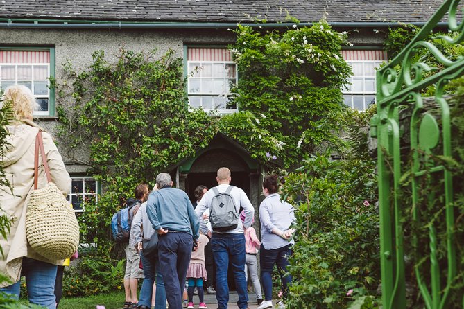Beatrix Potter's Tour from Oxenholme Including Lake Cruise - How the guides shape the afternoon