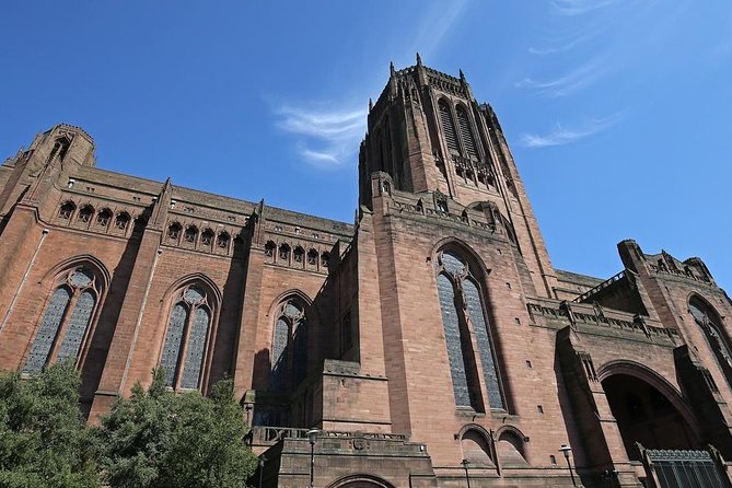 Best of Liverpool Sightseeing Tour by Private Taxi - Why a private taxi works well in Liverpool
