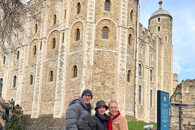 Best of London Tour: Tower of London and Churchill War Rooms - Westminster Abbey and Buckingham Palace from outside