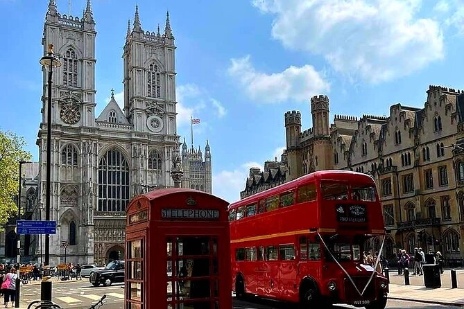 Best of London Tour: Tower of London and Churchill War Rooms - Two hours beneath Whitehall at Churchill War Rooms