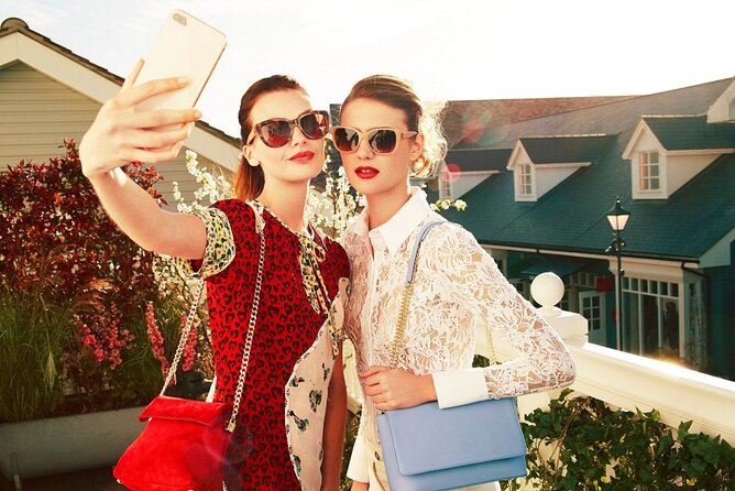 Bicester Village Shopping Trip from London with VIP Discount - The coach ride to Oxfordshire