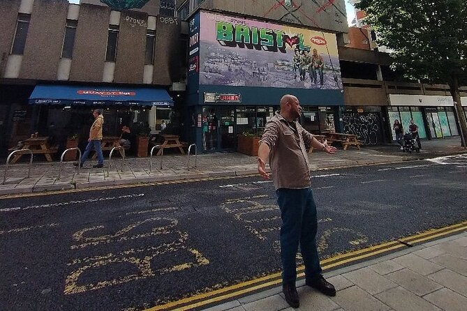 Blackbeard to Banksy - The Ultimate Walking Tour of Bristol - Finding Banksy without wandering blind