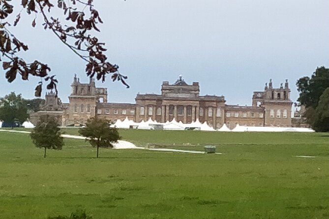 Blenheim Palace Guided Tour from Oxford- private tours - Free time for the gardens, exhibitions, and Woodstock