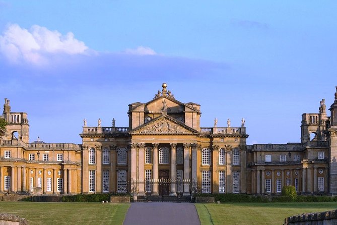 Blenheim Palace Tour and The Cotswolds Day Trip from London - Bourton-on-the-Water: pretty, popular, and busy