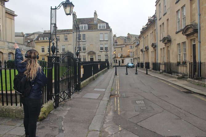 Bridgerton Tour and Bath City Highlights with Music - Headphones, music, and the Bridgerton mood