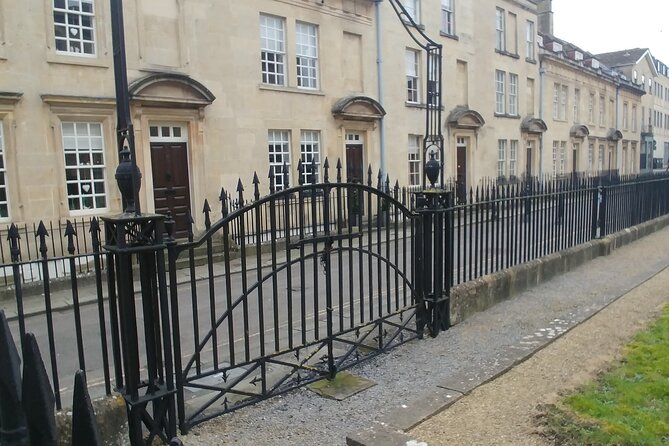 Bridgerton Walking Tour of Filming Locations & Storylines - Bath - Gunter’s Tea Shop and carriage scenes