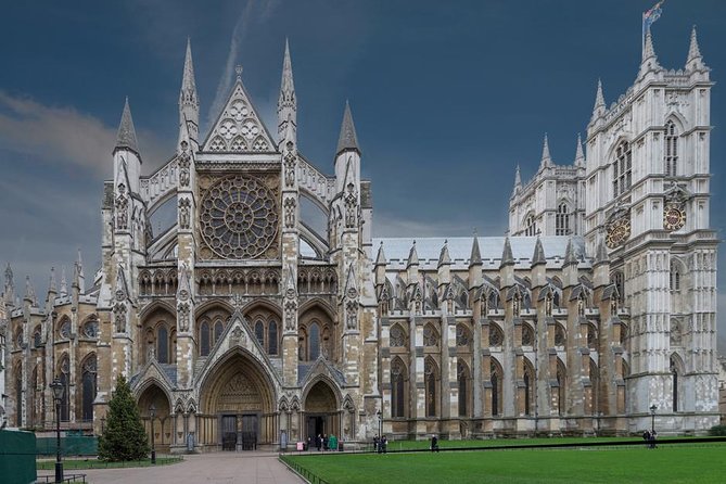 British Royalty & Westminster Abbey Tour - Buckingham Palace and the Royal Mall