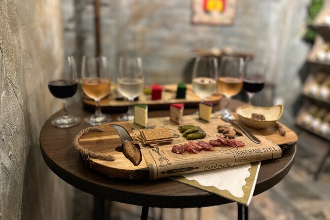 British Wine and Cheese Tasting Experience in City of Bath - A host-led tasting that stays relaxed