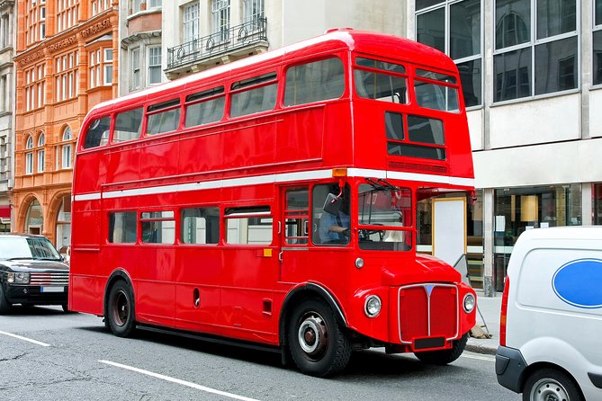 Buckingham Palace and Vintage Bus Tour of London - The Long Midday Break