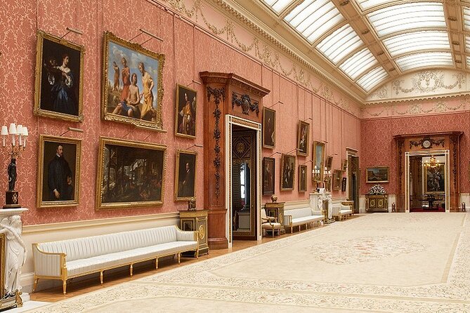 Buckingham Palace: Walking Tour with Entry & Audio Guide - Is $92 a fair price?