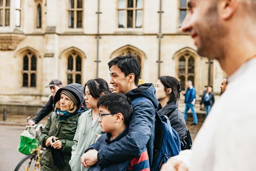 Cambridge: Alumni-Led Walking Tour w/ King's College Option - Kings College and the opening view of Cambridge