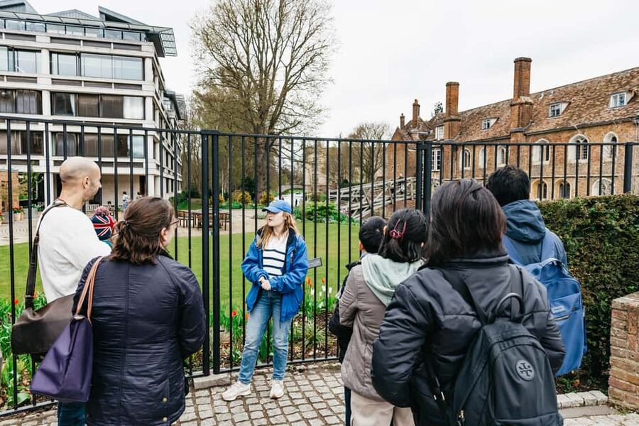 Cambridge: Alumni-Led Walking Tour w/ King's College Option - Senate House and Great St Marys
