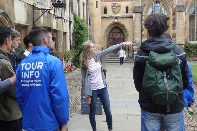 Cambridge University Walking Tour by Alumni™ Kings College Option - Adding King’s College Chapel for £25