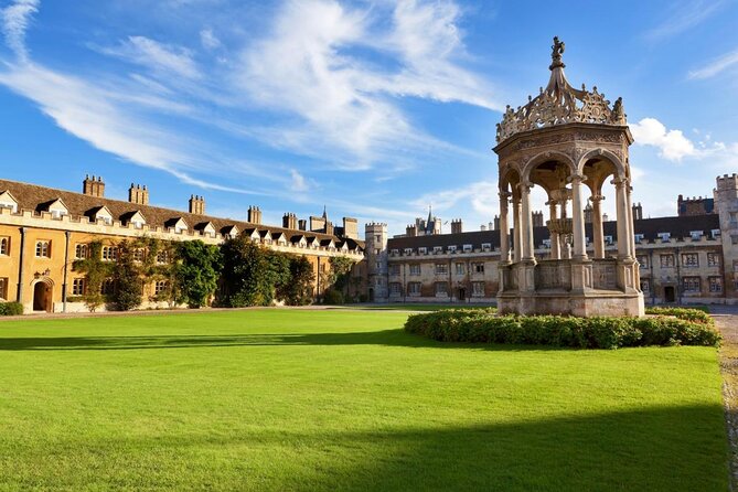 Cambridge University With Alumni: Optional Kings College Entrance - Meeting a guide who knows Cambridge from the inside
