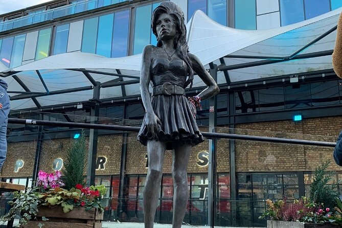 Camden Walking Tour in London - Camden Lock and the canal: a short look at the area’s creative center