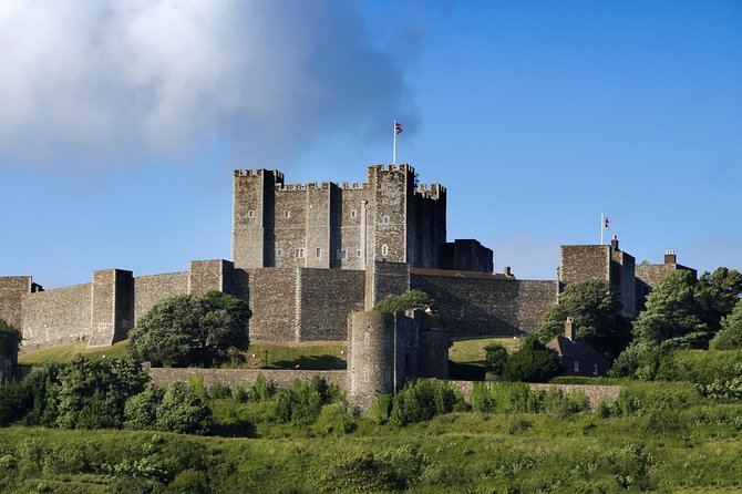 Canterbury Cathedral, Dover Castle & White Cliffs Guided Day Tour from London - How the guiding works in real terms