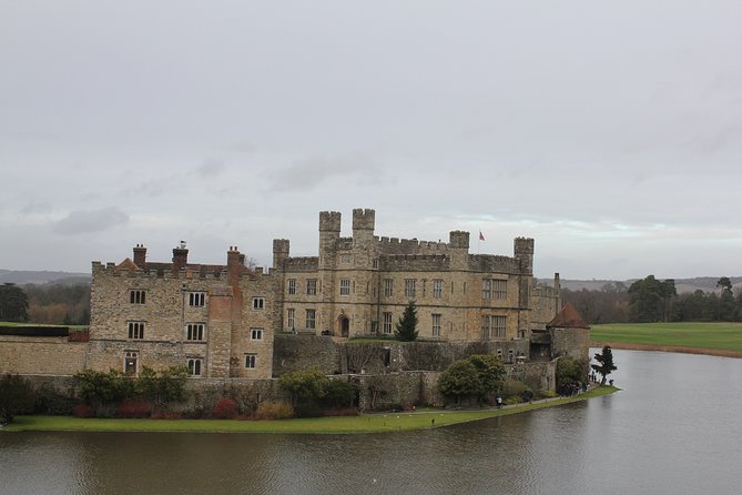 Canterbury Cathedral, Leeds Castle and Dover Castle Private Tour - Three Kent landmarks from one London pickup