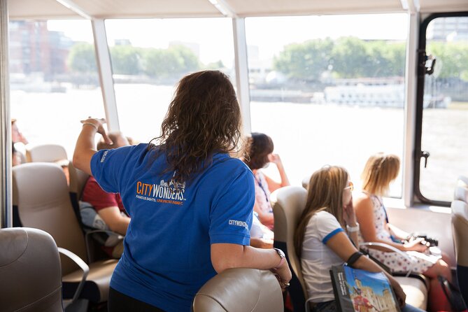 Changing of Guards, Big Ben, Tower of London, Beefeaters & Cruise - A smart way to connect London’s major sights