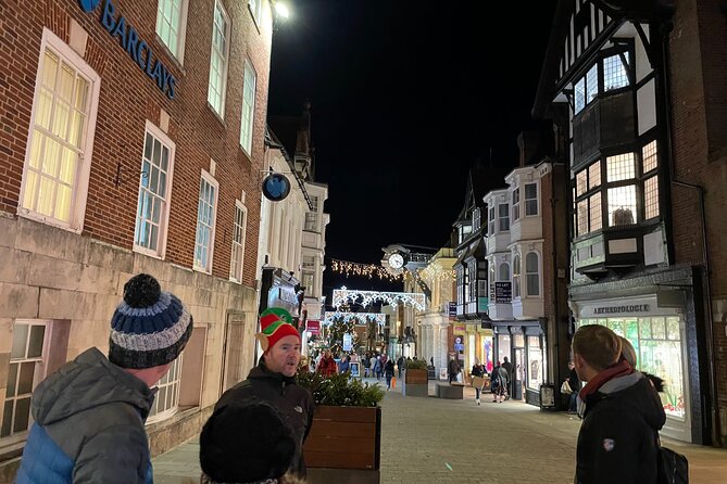 Christmas Mulled Wine Walk of Winchester - Mulled wine and the guide’s comic style
