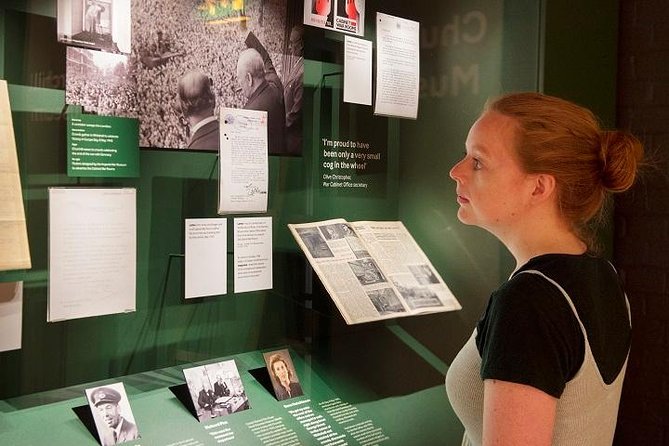 Churchill War Rooms "Behind The Glass" and Private Car Tour - Seeing the War Rooms as a working office