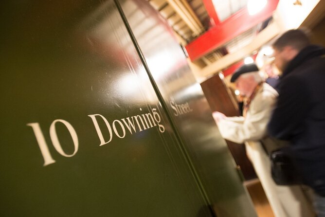 Churchill War Rooms "Behind The Glass" and Private Car Tour - How much time should you allow inside?