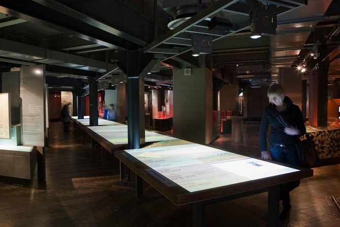 Churchill War Rooms "Behind The Glass" and Private Car Tour - Who gets the best value from this tour?
