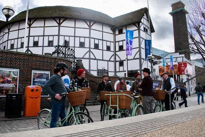 City & Secrets: Explore London's Hidden Gems - St. Paul’s, Bow Bells, and the old City