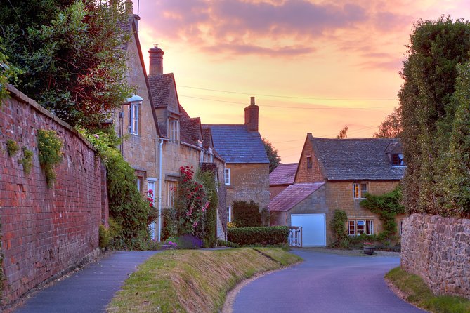 Cotswolds Small Group Tour from London - Small details that can make the day better