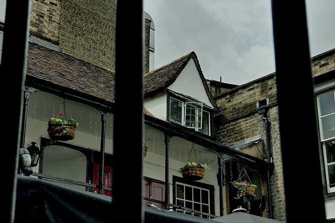 Creepy Cambridge - Cambridge's Most Entertaining Ghost Walk - Sidney Sussex College and Oliver Cromwell’s remains