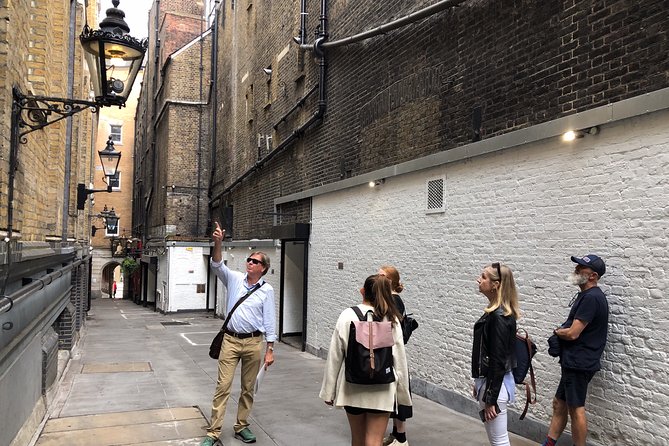 Crime and Policing London Walking Tour - Northumberland Avenue and the Sherlock Holmes connection